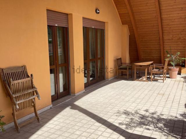 Appartamento in vendita di 95 m² in Viale Ettore Proietti Divi