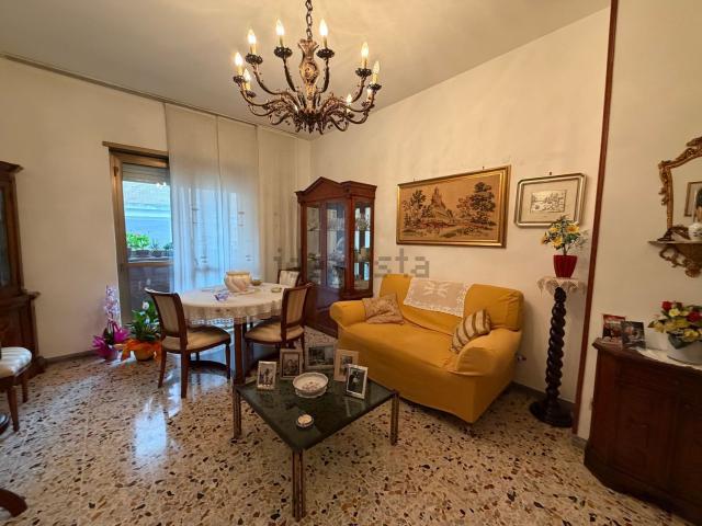 Appartamento in vendita di 95 m² in Viale Grecia, 9