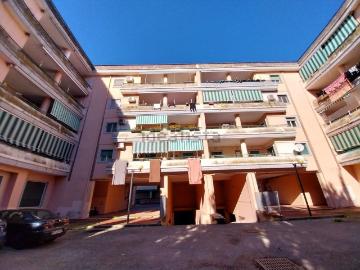 Appartamento in vendita di 95 m² in Viale Paestum, 2