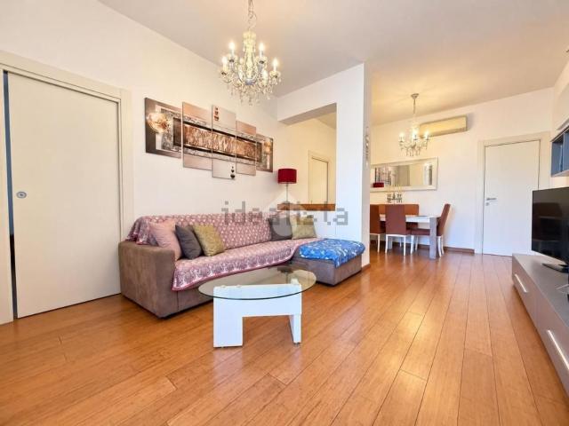 Appartamento in vendita di 95 m² in Viale San Bartolomeo, 43