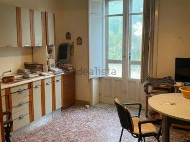Appartamento in vendita di 95 m² in Viale Teocrito