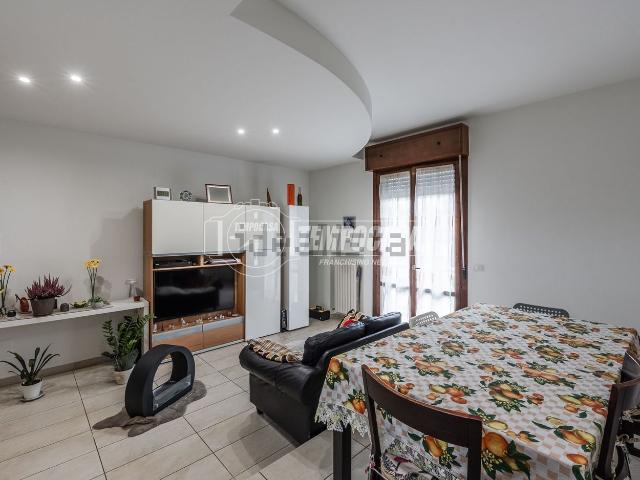 Appartamento in vendita di 95 m² in Via 1ᵒ Maggio, 40