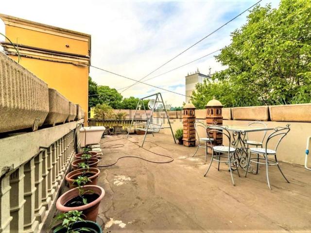 Appartamento in vendita di 96 m² in Circonvallazione Dante, 26