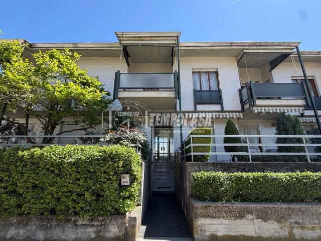Appartamento in vendita di 96 m² in Corso Europa, 25