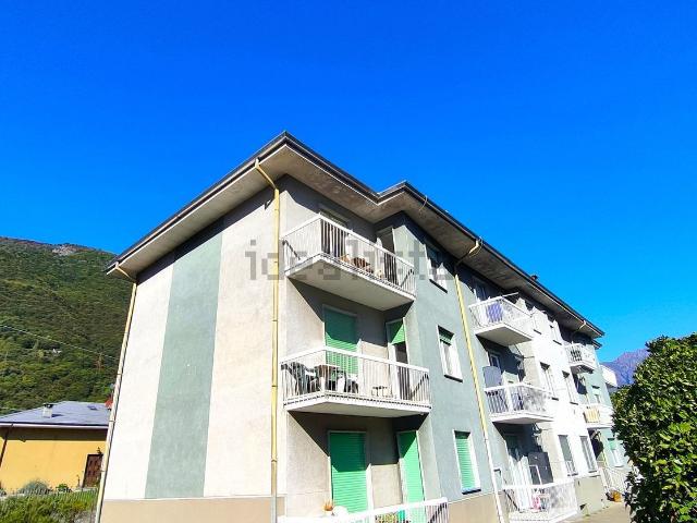 Appartamento in vendita di 96 m² in Corso Sempione, 2