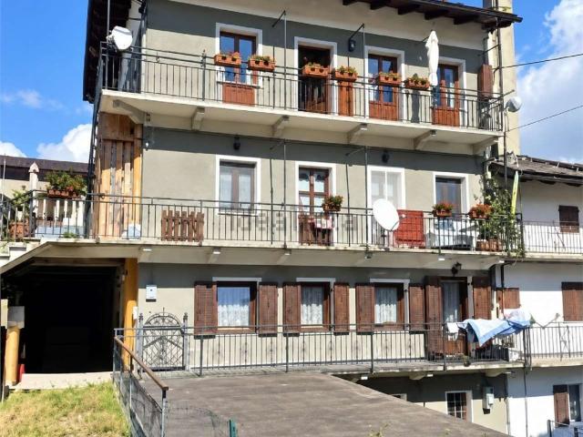 Appartamento in vendita di 96 m² in Frazione Fiou