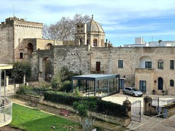 Appartamento in vendita di 96 m² in Largo Castello