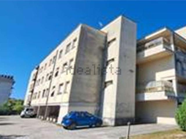 Appartamento in vendita di 96 m² in Largo Wanda Pitoni, 2