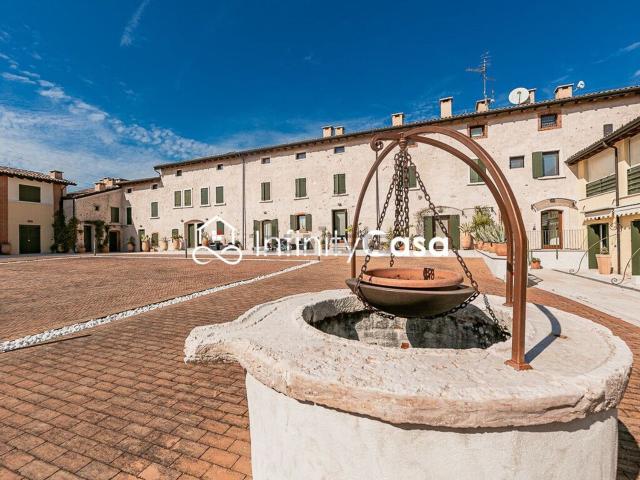Appartamento in vendita di 96 m² in Località Costiere