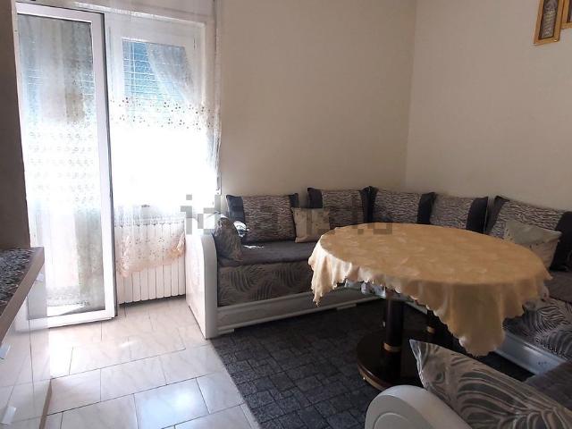 Appartamento in vendita di 96 m² in Piazza San Pietro, 22