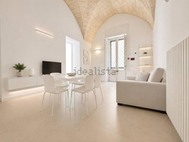 Appartamento in vendita di 96 m² in Piazzetta San Giovanni dei Fiorentini, 14