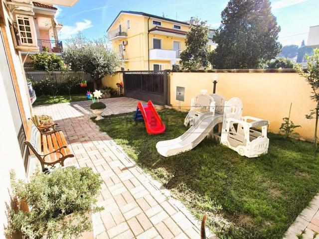 Appartamento in vendita di 96 m² in Strada Colle Renazzo, 5