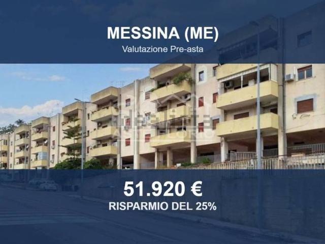 Appartamento in vendita di 96 m² in Via Torrente Trapani