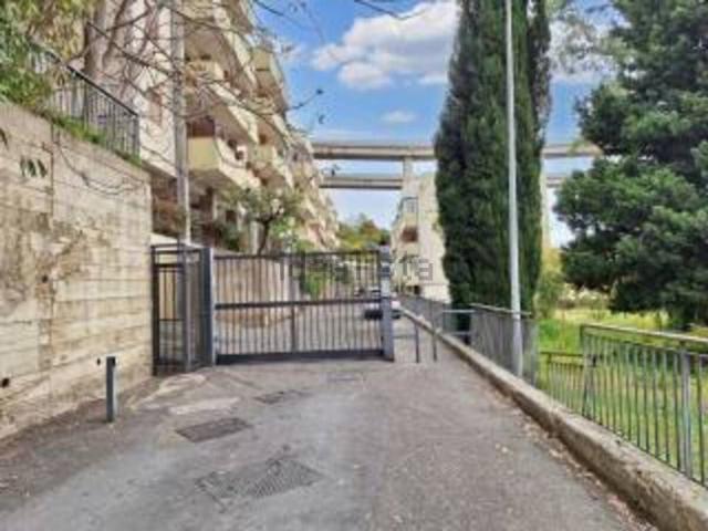 Appartamento in vendita di 96 m² in Via Torrente Trapani, 38