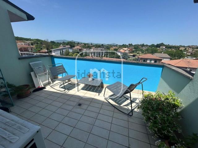 Appartamento in vendita di 96 m² in Via Toscana