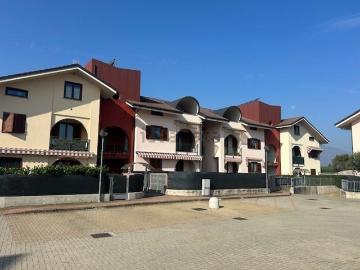 Appartamento in vendita di 96 m² in Via Umberto I °, 158
