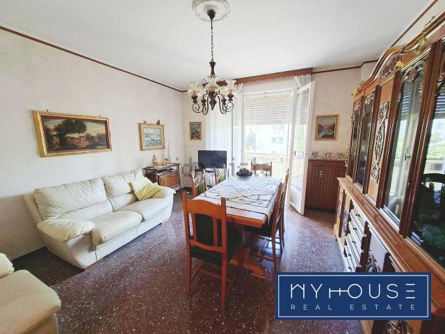 Appartamento in vendita di 96 m² in Via Valentino Pittoni, 14