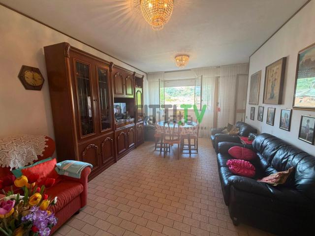 Appartamento in vendita di 96 m² in Via Villaggio San Luca, 19
