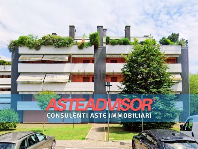 Appartamento in vendita di 96 m² in Via A. Moro, 36