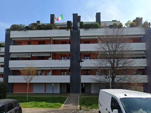 Appartamento in vendita di 96 m² in Via A. Moro, 36