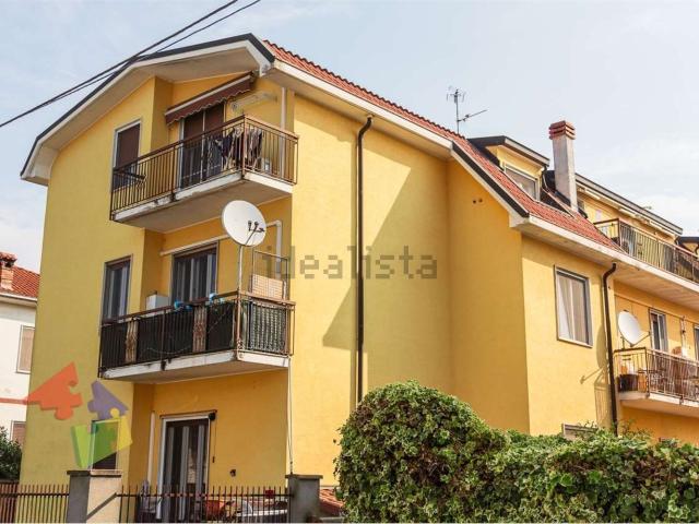 Appartamento in vendita di 96 m² in Via A. Negri, 40