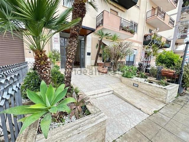 Appartamento in vendita di 96 m² in Via Adolfo Holm