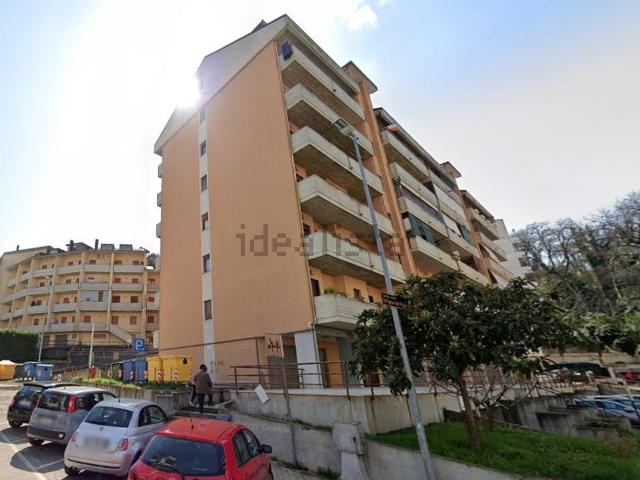 Appartamento in vendita di 96 m² in Via Alessandria, 26