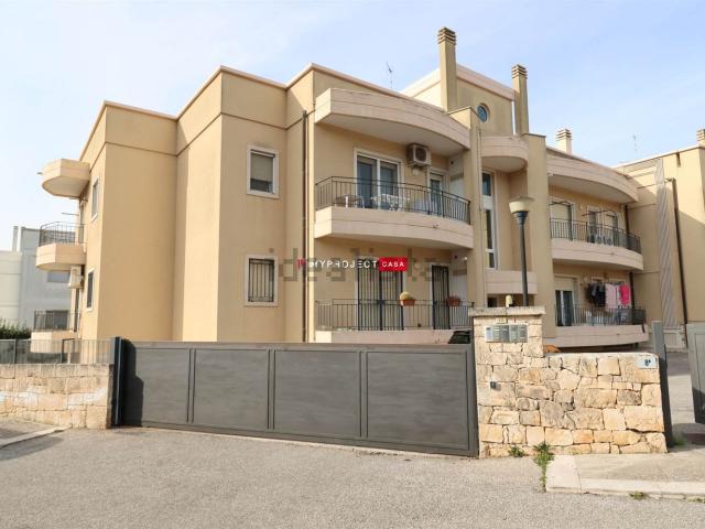 Appartamento in vendita di 96 m² in Via Alessandro Marinosci, 10