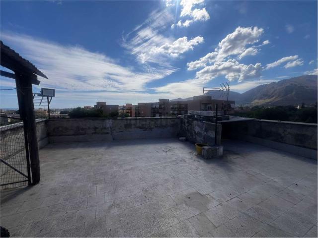 Appartamento in vendita di 96 m² in Via Altofonte