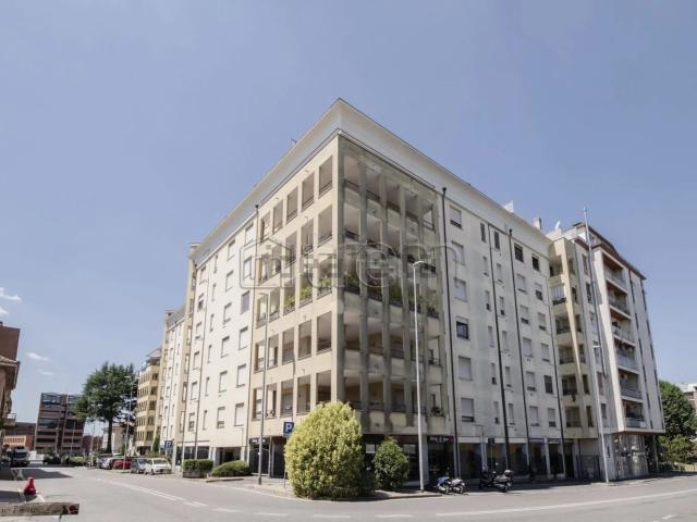 Appartamento in vendita di 96 m² in Via Bernardino Ferni, 7
