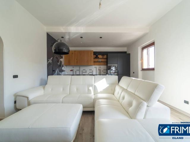 Appartamento in vendita di 96 m² in Via Calangianus, 24