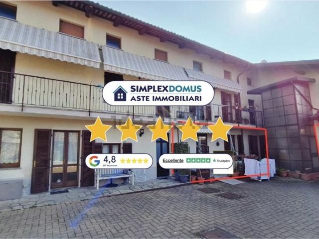Appartamento in vendita di 96 m² in Via Carlo Felice Trossi