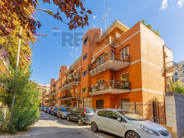 Appartamento in vendita di 96 m² in Via Carlo Maranelli, 8