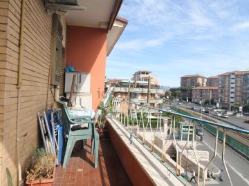 Appartamento in vendita di 96 m² in Via Casilina, 985