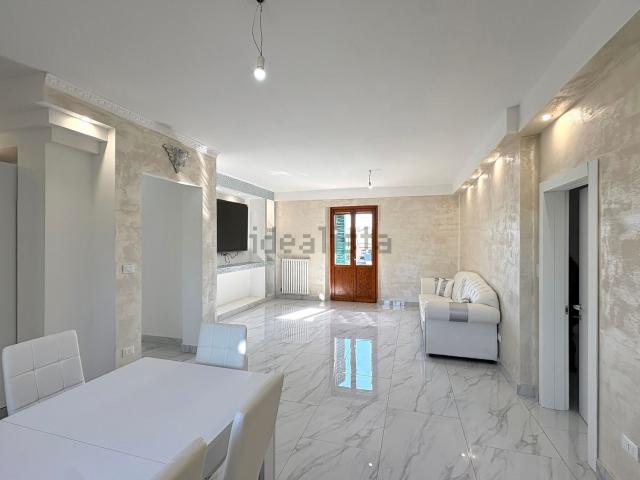 Appartamento in vendita di 96 m² in Via Celletta, 115