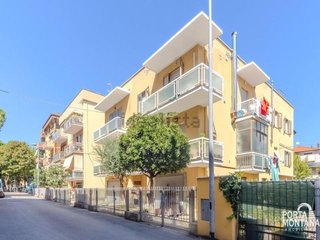 Appartamento in vendita di 96 m² in Via del Bersagliere, 7