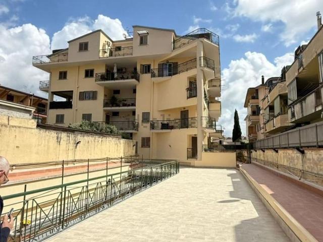 Appartamento in vendita di 96 m² in Via Domenico Cimarosa, 11