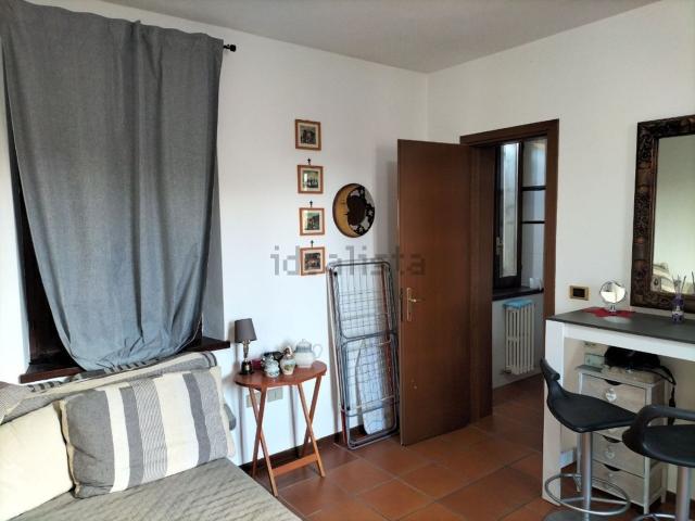 Appartamento in vendita di 96 m² in Via F.Cortesi, 30