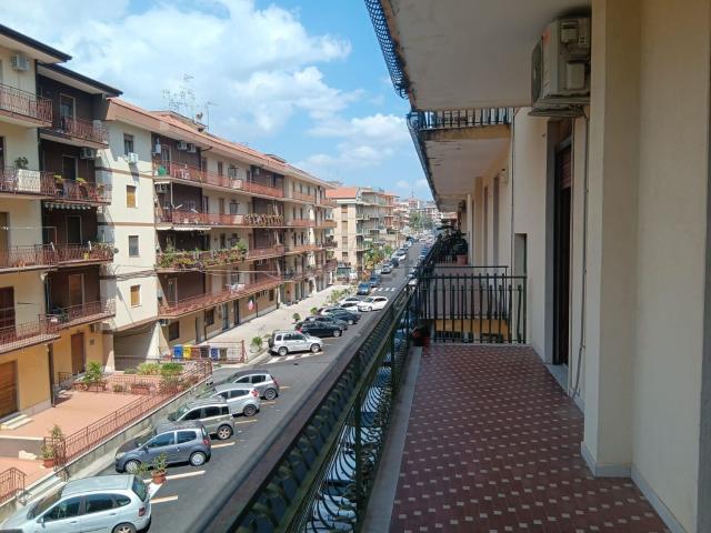 Appartamento in vendita di 96 m² in Via Felice Paradiso