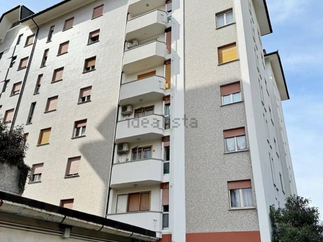 Appartamento in vendita di 96 m² in Via Forni di Sotto, 47