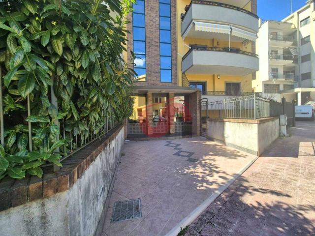 Appartamento in vendita di 96 m² in Via Fratelli Addabbo