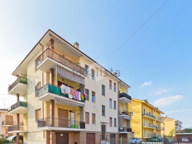 Appartamento in vendita di 96 m² in Via G. Piumati, 164