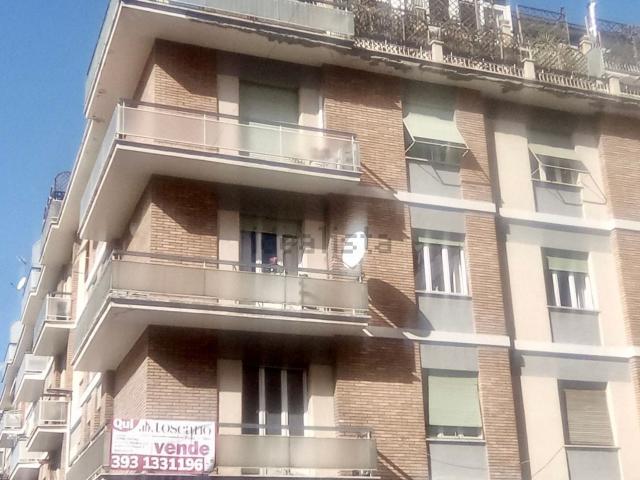 Appartamento in vendita di 96 m² in Via Galileo Galilei
