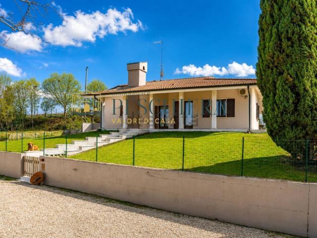 Appartamento in vendita di 96 m² in Via Gardoni, 9
