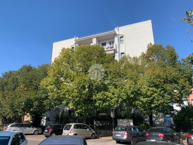 Appartamento in vendita di 96 m² in Via Gaspare del Carretto, 5