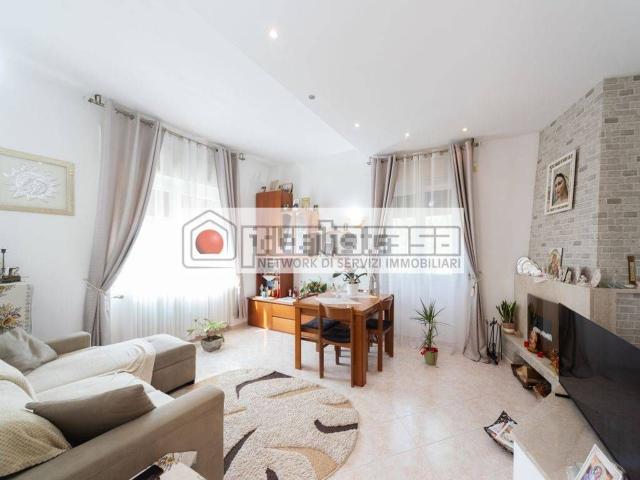 Appartamento in vendita di 96 m² in Via Girotti, 5