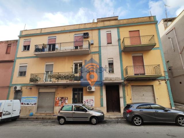 Appartamento in vendita di 96 m² in Via Giuseppe Denaro