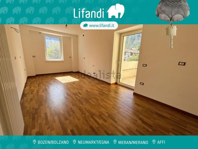 Appartamento in vendita di 96 m² in Via Giuseppe Mazzini