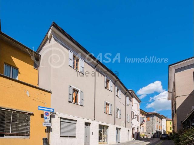 Appartamento in vendita di 96 m² in Via Giuseppe Mazzini, 8