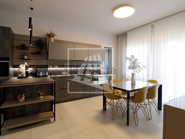 Appartamento in vendita di 96 m² in Via Leonardo Da Vinci, 6
